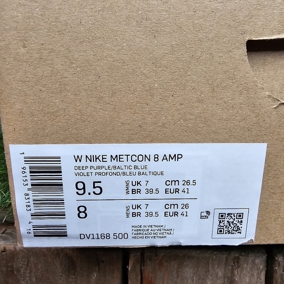 New Nike Wmns Metcon 8 Amp 'Deep Purple Barely Volt' - Picture 11 of 11